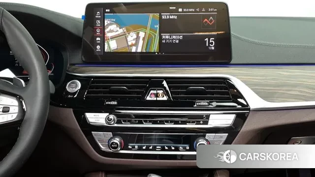 BMW 5 Series (G30) 2023 Черный из Кореи, фото 5