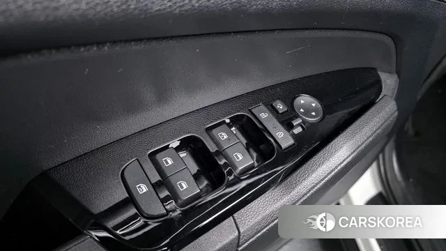 Kia Sportage 5th Generation 2023 Белый из Кореи, фото 5