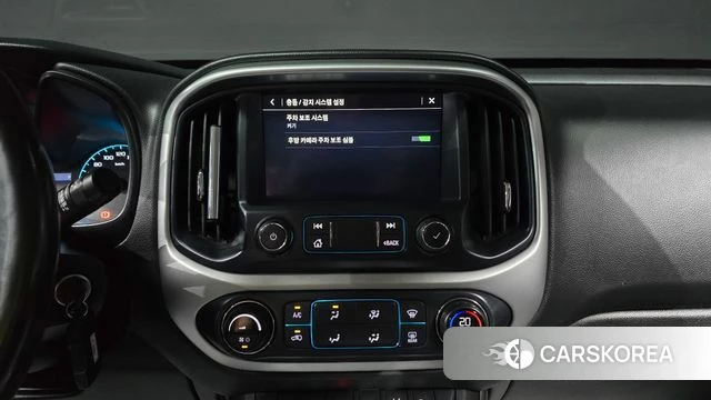Chevrolet (GM Daewoo) Colorado 2020 Серебряный из Кореи, фото 5
