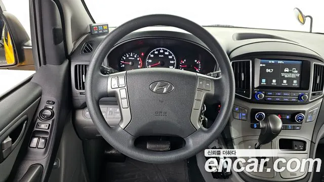 Hyundai The New Grand Starex 2021 Желтый из Кореи, фото 5