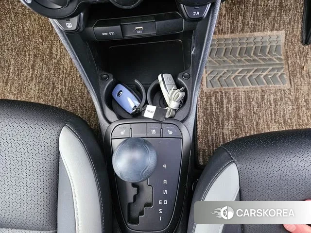 Kia Morning Urban (JA) 2023 Жемчужный цвет из Кореи, фото 5