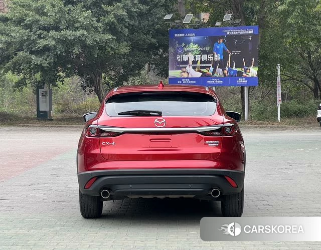 Mazda CX-4 2023 Красный из Китая, фото 5