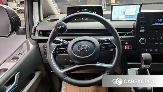 Hyundai Staria 2023 Серебряный из Кореи, фото 5