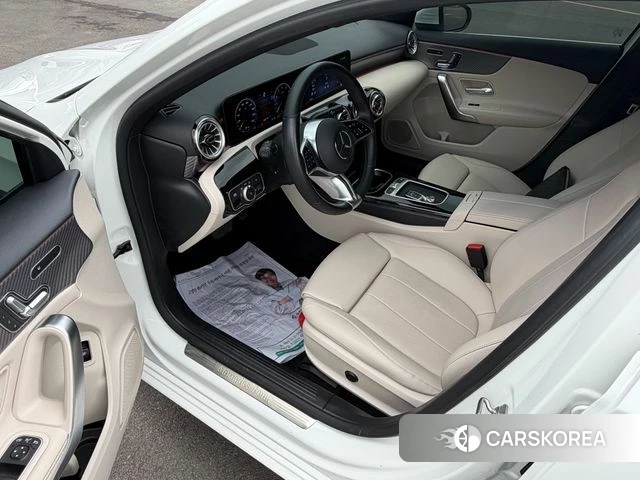 Mercedes-Benz A-Class W177 2024 Белый из Кореи, фото 5