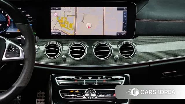 Mercedes-Benz E-Class W213 2018 Белый из Кореи, фото 5