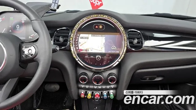 Mini Cooper Convertible 2023 Белый из Кореи, фото 5