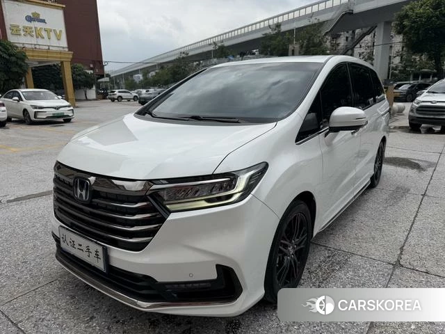Honda Odyssey 2022 Белый из Китая, фото 5