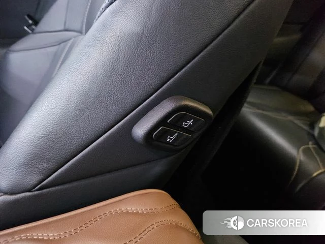 Lexus ES300h 7th generation 2020 Белый из Кореи, фото 5