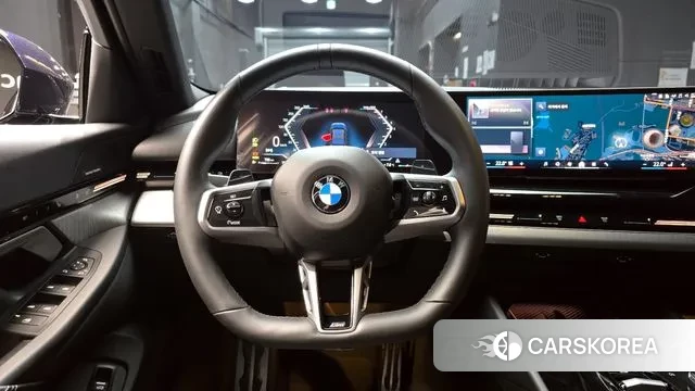 BMW 5 Series (G60) 2024 Черный из Кореи, фото 5