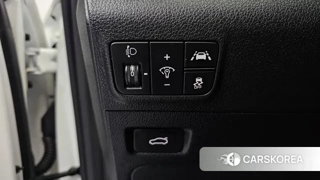 Kia K5 3rd generation 2023 Белый из Кореи, фото 5