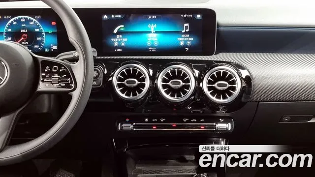 Mercedes-Benz A-Class W177 id 2711976 из Кореи 5