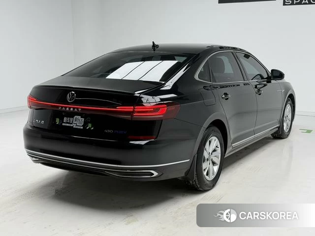 Volkswagen Passat PHEV 2022 Черный из Китая, фото 5