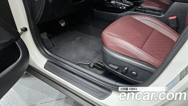 Kia Seltos 2019 Белый из Кореи, фото 5