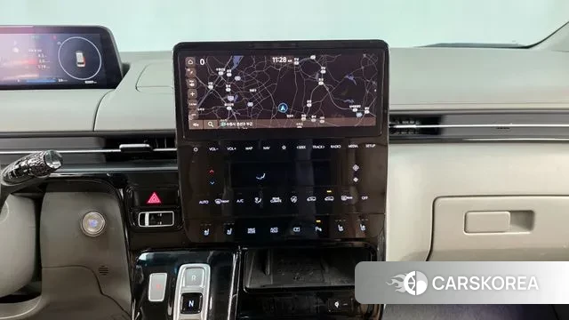 Hyundai Staria 2023 Белый из Кореи, фото 5