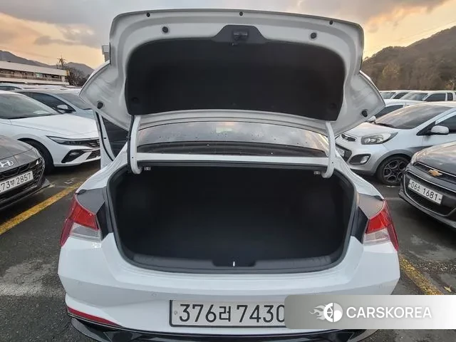 Hyundai Avante (CN7) 2022 Белый из Кореи, фото 5