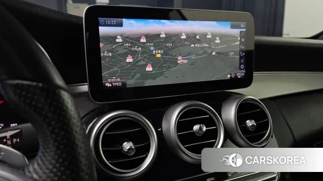 Mercedes-Benz C-Class W205 2019 Белый из Кореи, фото 5