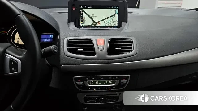 Renault Korea (Samsung) SM3 Z.E. 2019 Белый из Кореи, фото 5
