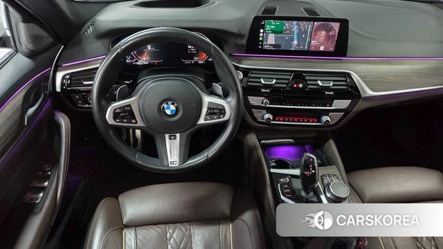 BMW 5 Series (G30) 2020 Белый из Кореи, фото 5