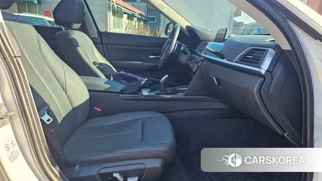 BMW 3 Series GT (F34) 2018 Белый из Кореи, фото 5