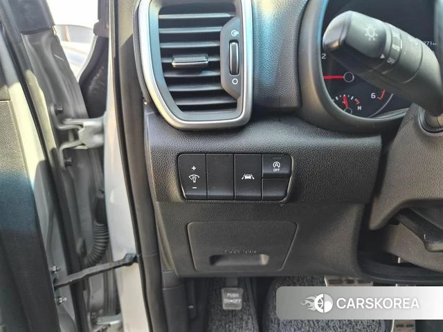 Kia Sportage The Bold 2019 Серебристо-серый из Кореи, фото 5