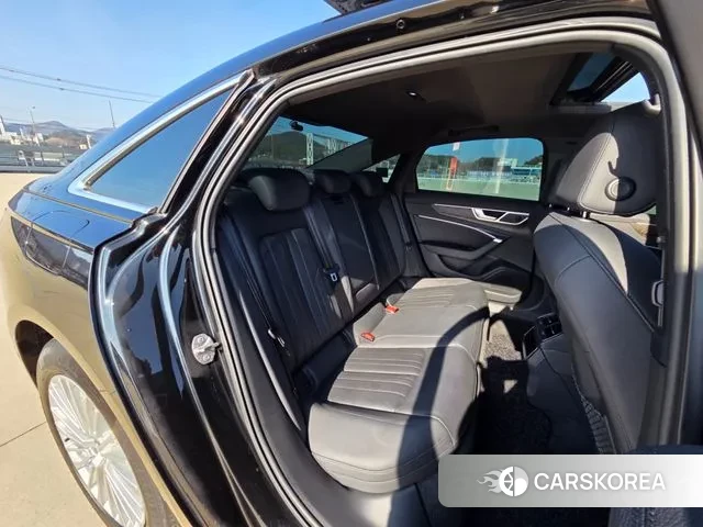 Audi A6 (C8) 2020 Черный из Кореи, фото 5