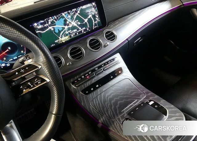 Mercedes-Benz E-Class W213 2023 Черный из Кореи, фото 5