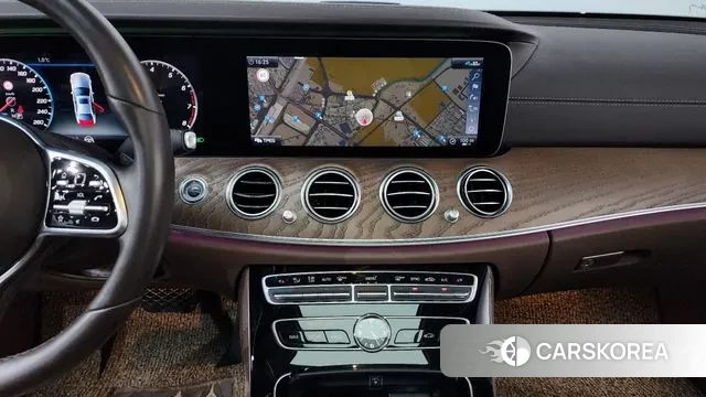 Mercedes-Benz E-Class W213 2020 Серый из Кореи, фото 5