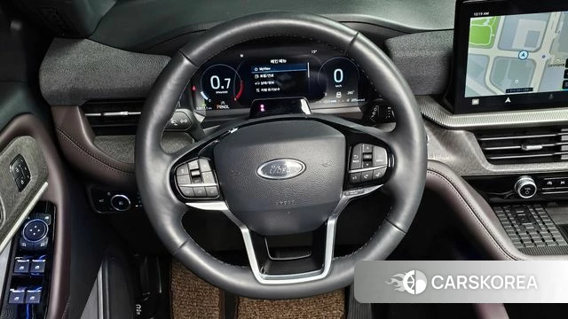 Ford Explorer 6th Generation 2025 Белый из Кореи, фото 5