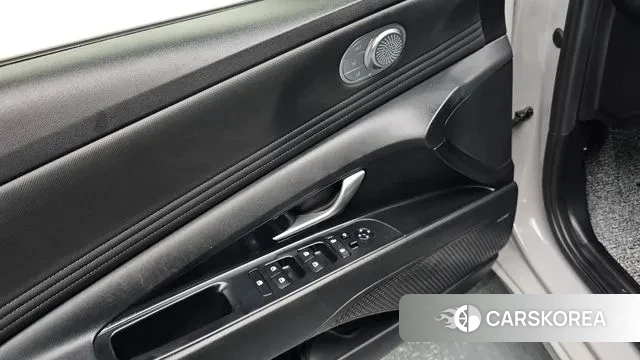 Hyundai Avante (CN7) 2020 Серебристо-серый из Кореи, фото 5