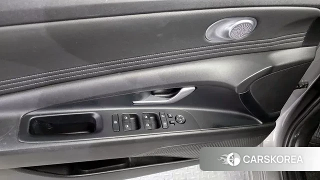 Hyundai Avante (CN7) 2022 Серебристо-серый из Кореи, фото 5