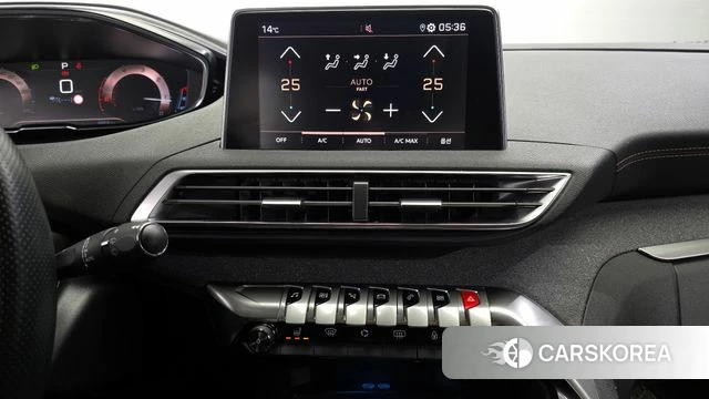 Peugeot 5008 second generation 2020 Белый из Кореи, фото 5