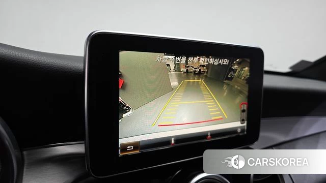 Mercedes-Benz C-Class W205 2018 Белый из Кореи, фото 5