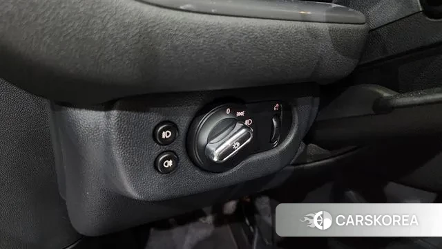 Mini Cooper D Clubman 2018 Зеленый из Кореи, фото 5