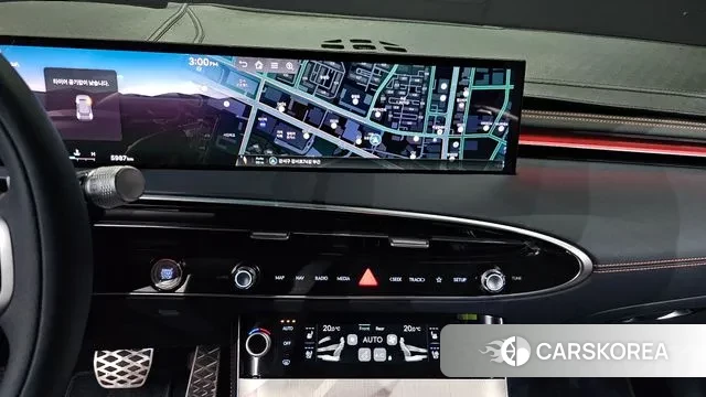 Genesis GV70 2024 Серый из Кореи, фото 5