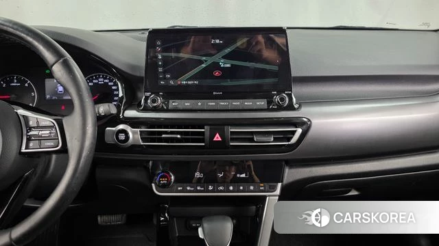 Kia Seltos 2021 Серый из Кореи, фото 5