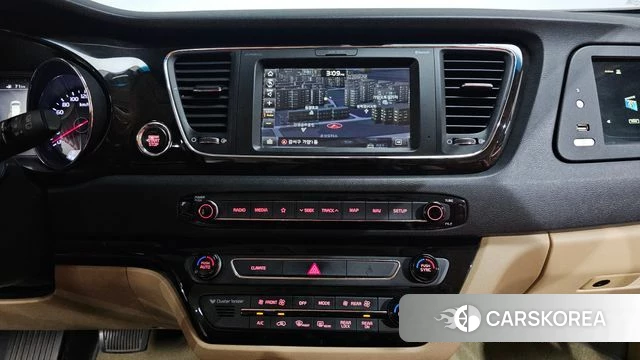 Kia The New Carnival 2018 Белый из Кореи, фото 5