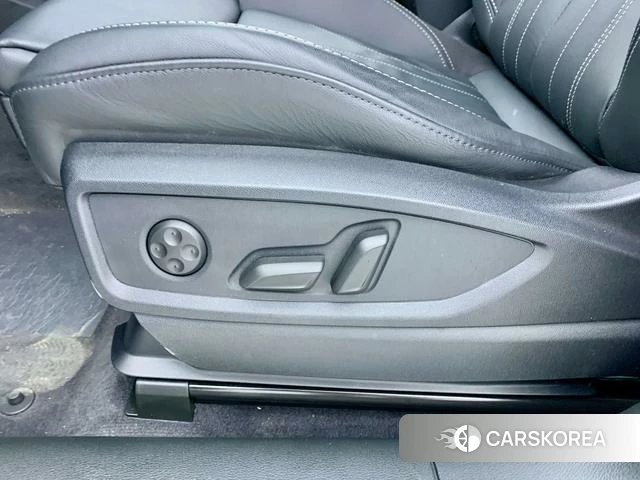 Audi Q5L 2022 Белый из Китая, фото 5