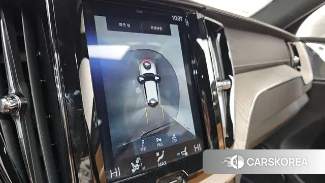 Volvo XC60 second Generation 2018 Белый из Кореи, фото 5