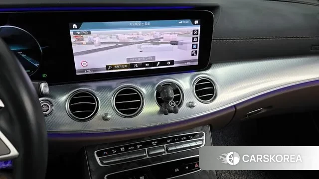 Mercedes-Benz E-Class W213 2021 Белый из Кореи, фото 5