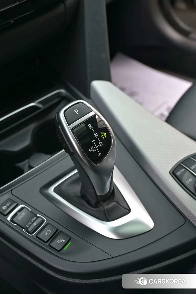 BMW 3 series GT 2018 Темно-серый из Китая, фото 5