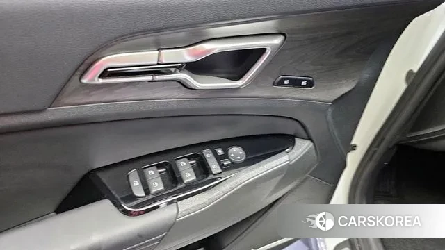 Kia Sportage 5th Generation Hybrid 2022 Белый из Кореи, фото 5