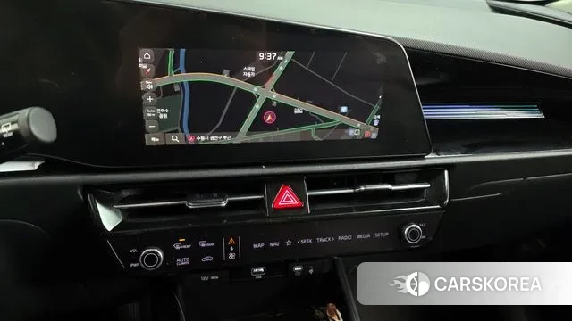 Kia Di Ol Nu Niro 2022 Белый из Кореи, фото 5