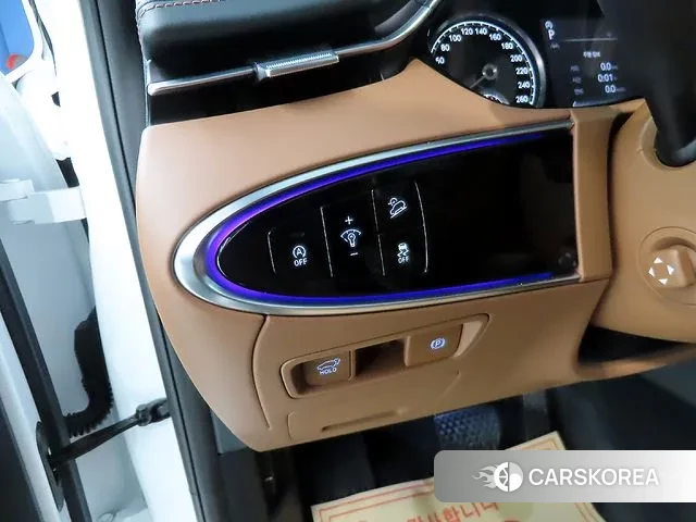 Genesis GV70 2023 Белый из Кореи, фото 5