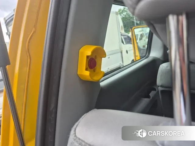 Hyundai The New Grand Starex 2019 Желтый из Кореи, фото 5