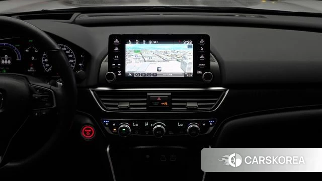 Honda Accord 10th Generation 2022 Белый из Кореи, фото 5