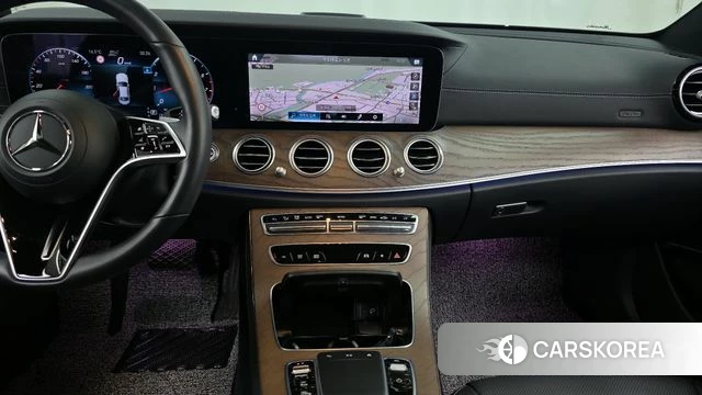 Mercedes-Benz E-Class W213 2021 Серый из Кореи, фото 5