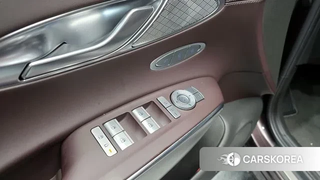 Genesis GV70 2021 Фиолетовый из Кореи, фото 5