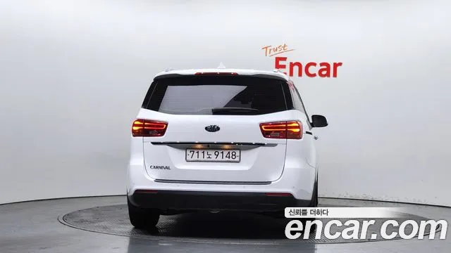 Kia The New Carnival 2020 Белый из Кореи, фото 5