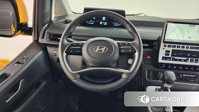 Hyundai Staria 2024 Желтый из Кореи, фото 5