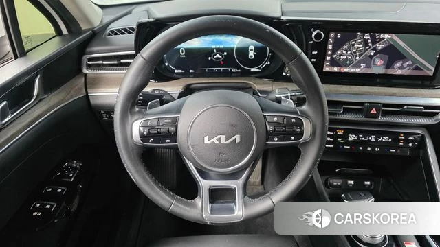 Kia K5 3rd generation 2022 Белый из Кореи, фото 5